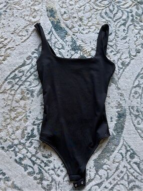 Women's Black Square Neck Bodysuit